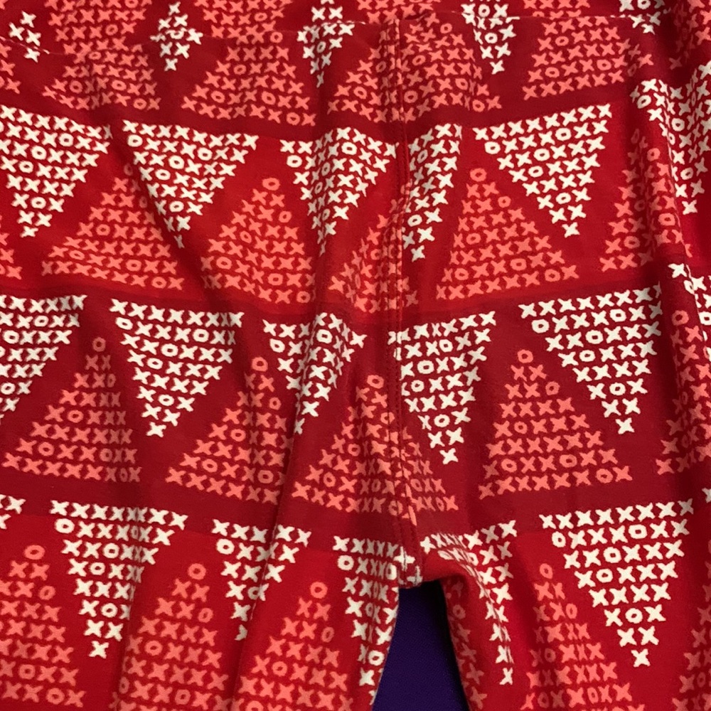 💕Two LuLaRoe Valentines leggings-one size 💕 - Picture 6 of 7